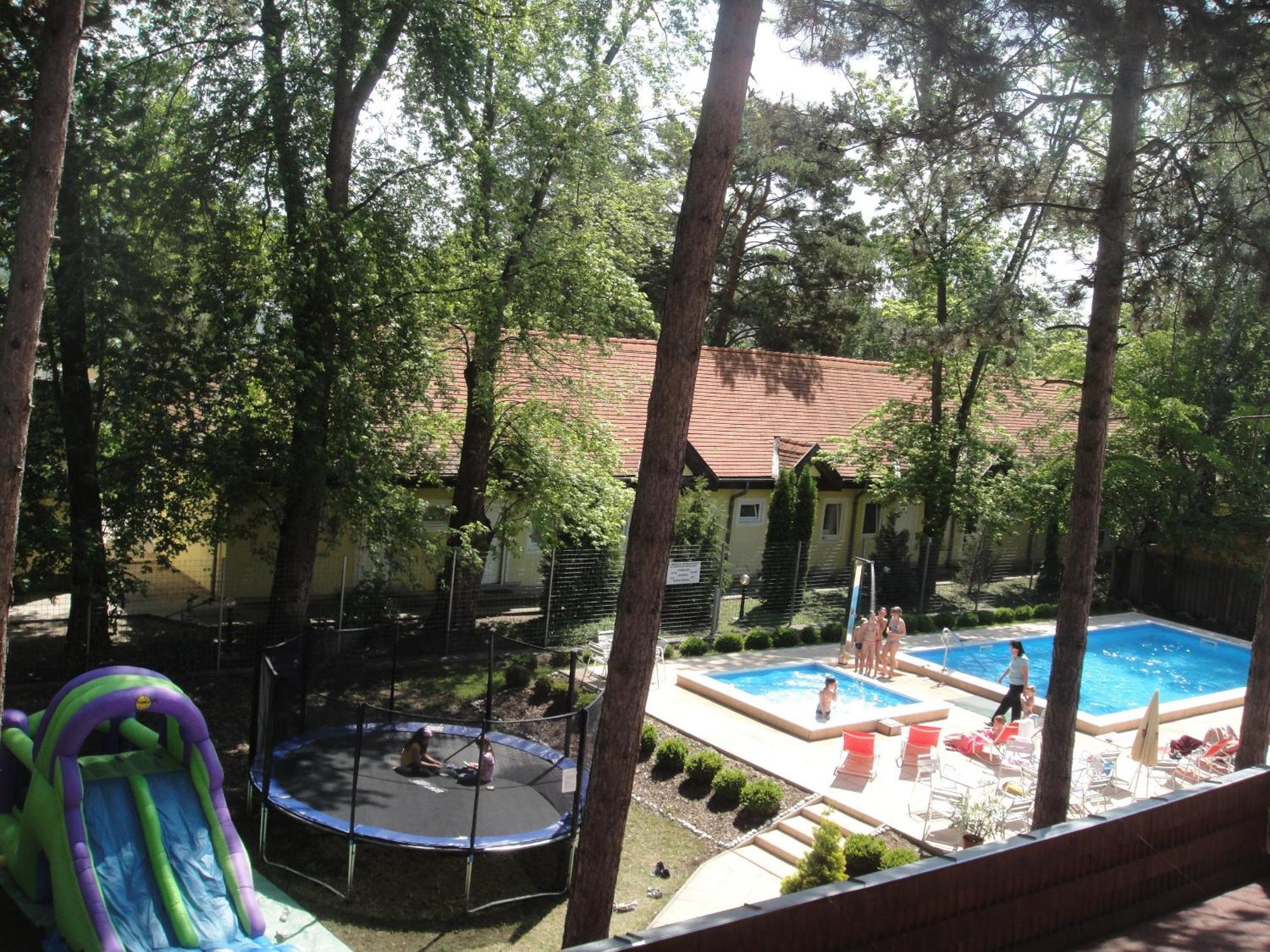 Hotel Korona Siófok Buitenkant foto