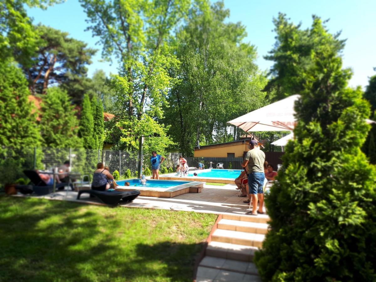 Hotel Korona Siófok Buitenkant foto